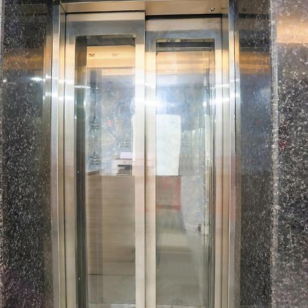 Fabhotel Sm Palace Chinhat Екстериор снимка